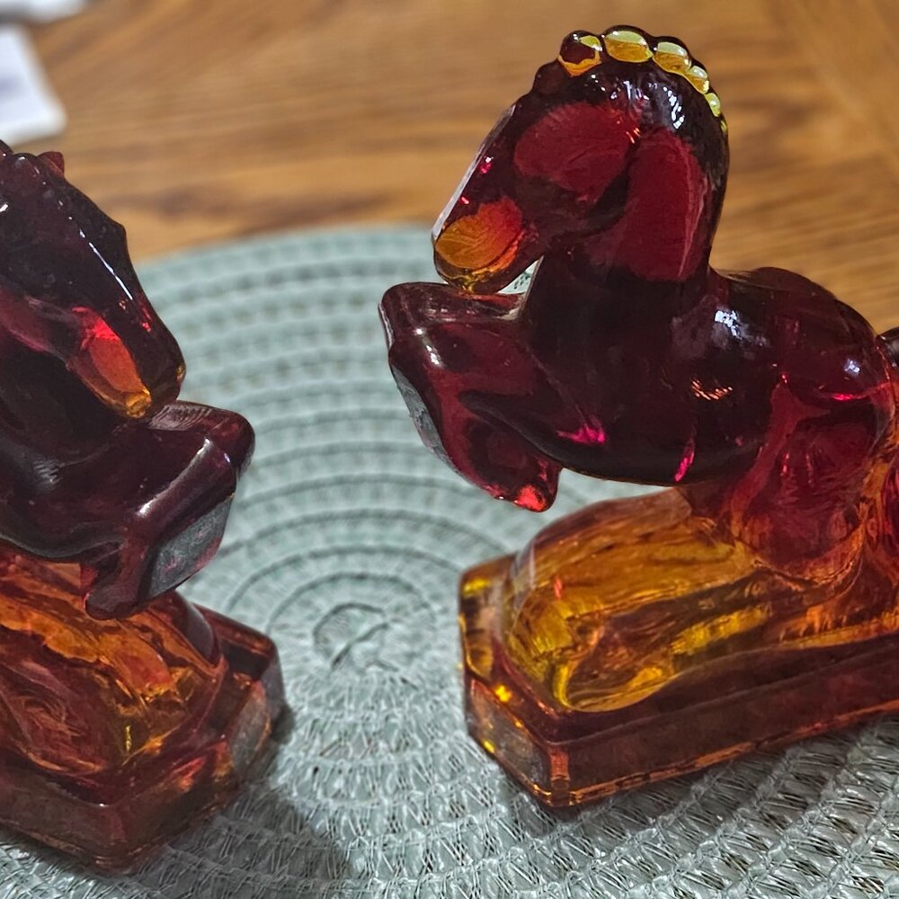 Vintage LE Smith  Amberina glass bookends